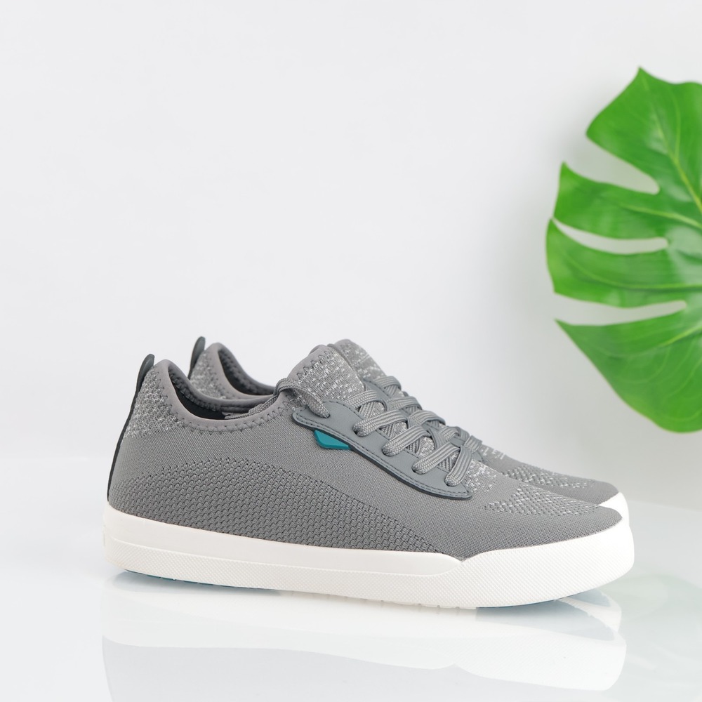 Vessi Womens Weekend Sneaker Size 9 Waterproof Gray Lace-Up Comfort Shoe Low Top